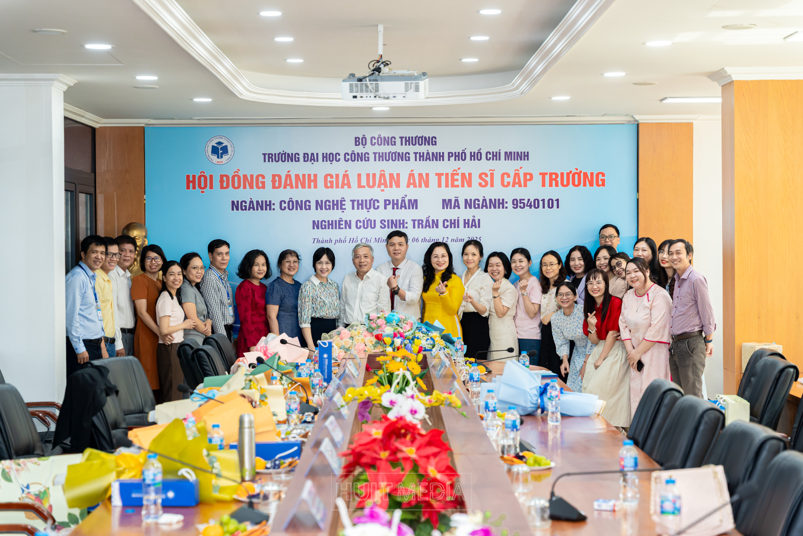 Hội đồng đánh giá luận án Tiến sĩ cấp trường của NCS Trần Chí Hải, ngành Công nghệ thực phẩm
