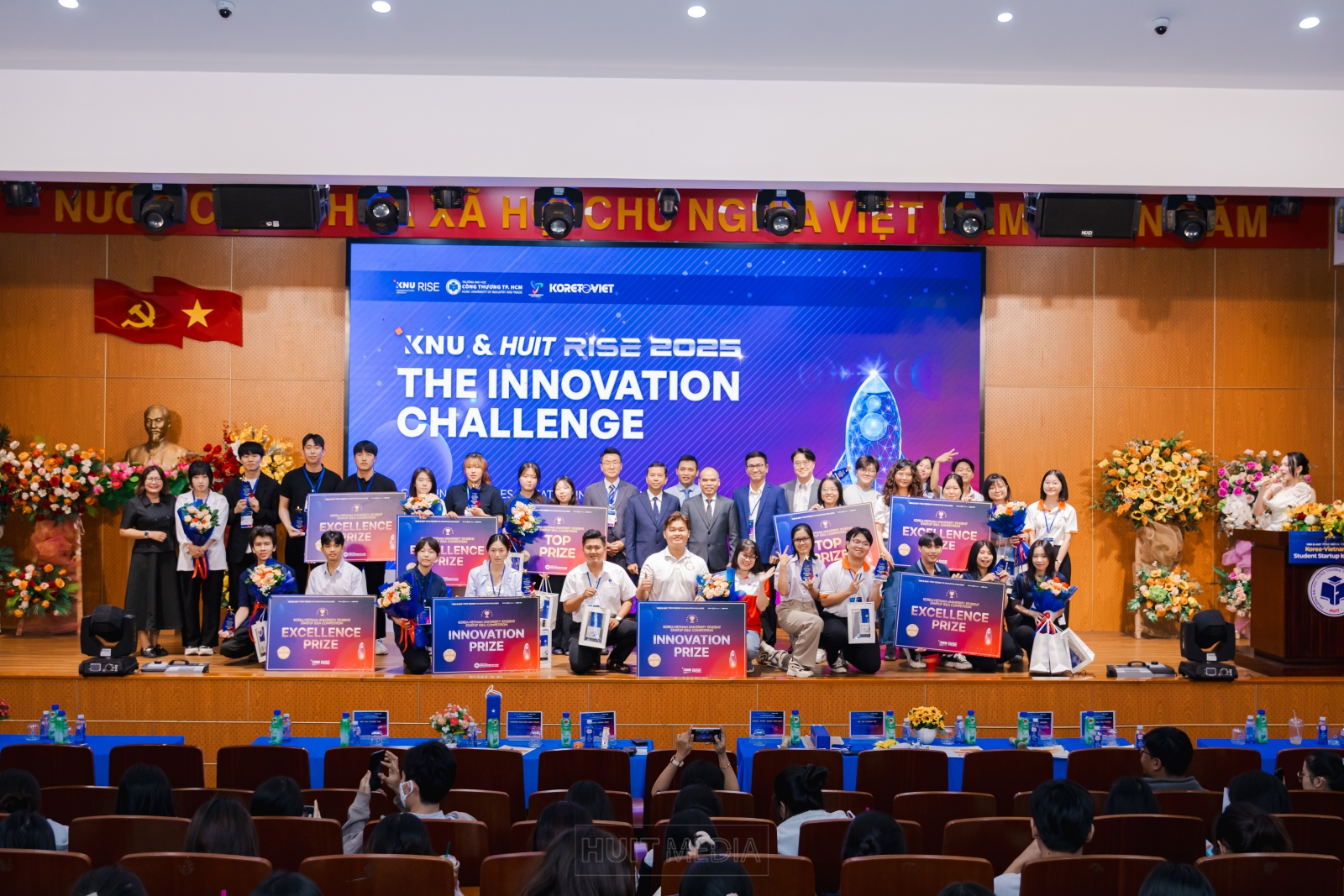 KNU - HUIT Rise 2025 - The Innovation Challenge: Sân chơi khởi nghiệp quốc tế cho sinh viên