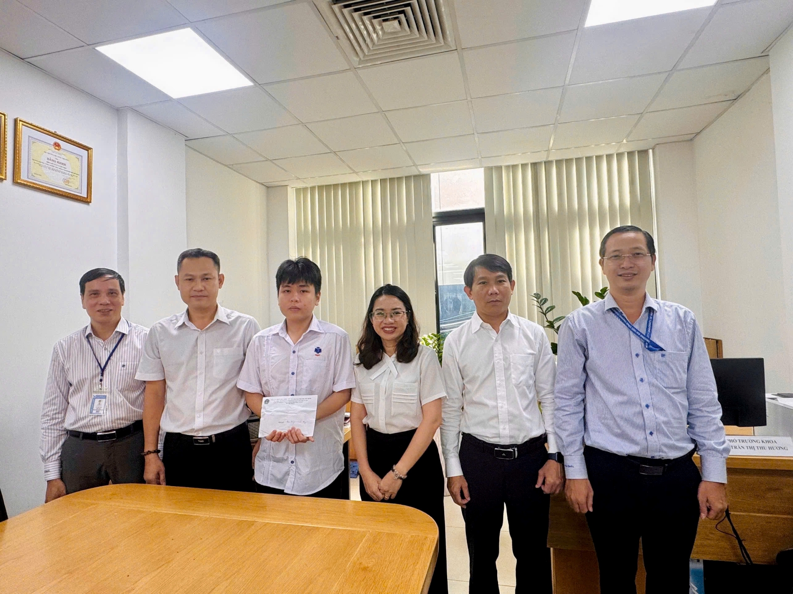 Lan tỏa yêu thương – Nghĩa cử đẹp từ Tòa án Nhân dân Khu vực 10 TP.HCM