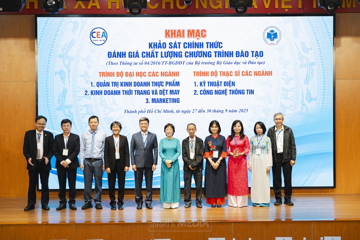 Lễ Khai mạc khảo sát chính thức 5 chương trình đào tạo tại Trường Đại học Công Thương TP. Hồ Chí Minh
