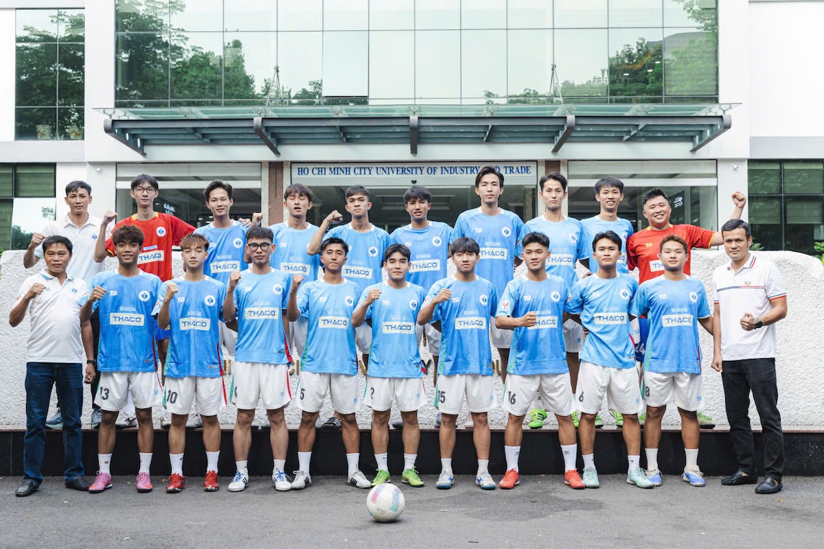 Trước thềm mùa giải 2026: Lời nhắn của thầy Phạm Văn Kiên sẽ tiếp lửa cho đội bóng HUIT