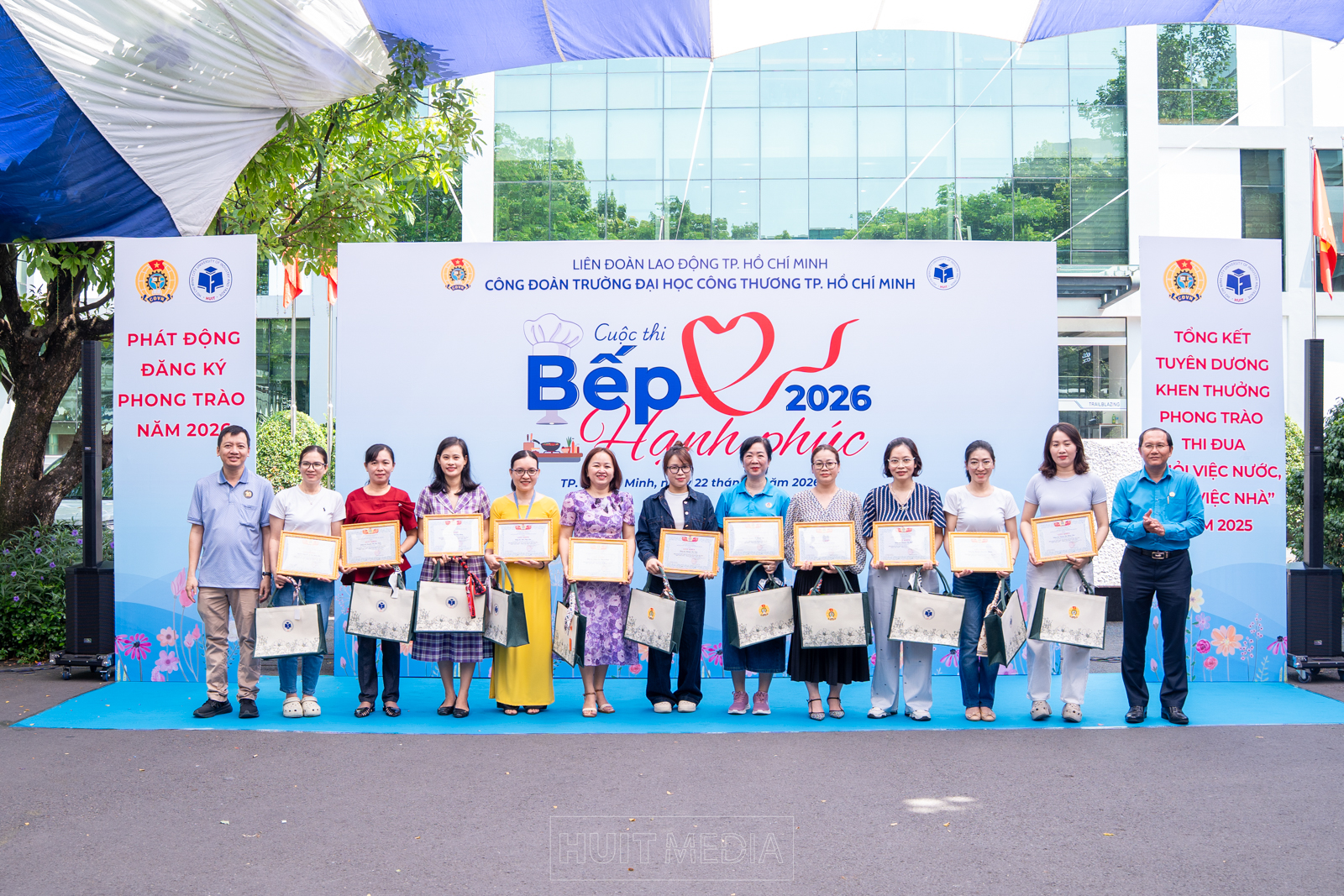 Commendation of Outstanding Female Trade Union Members in the “Good at National Work, Responsible at Home” Emulation Movement in 2025 – Honoring the Beautiful Flowers of HUIT March 23, 2026