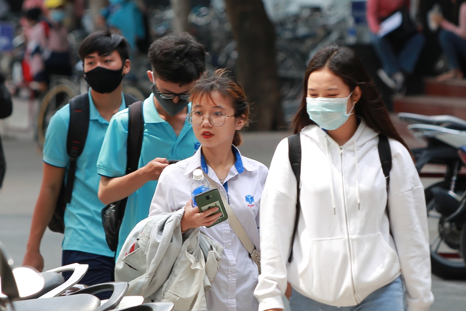 Bộ Giáo dục và Đào tạo: Khẩn trương rà soát điều kiện cho học sinh tới trường học trực tiếp